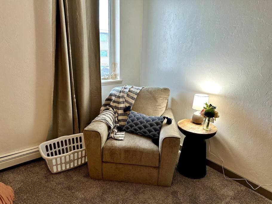 Comfortable 2Br Apt Central Fairbanks Zewnętrze zdjęcie