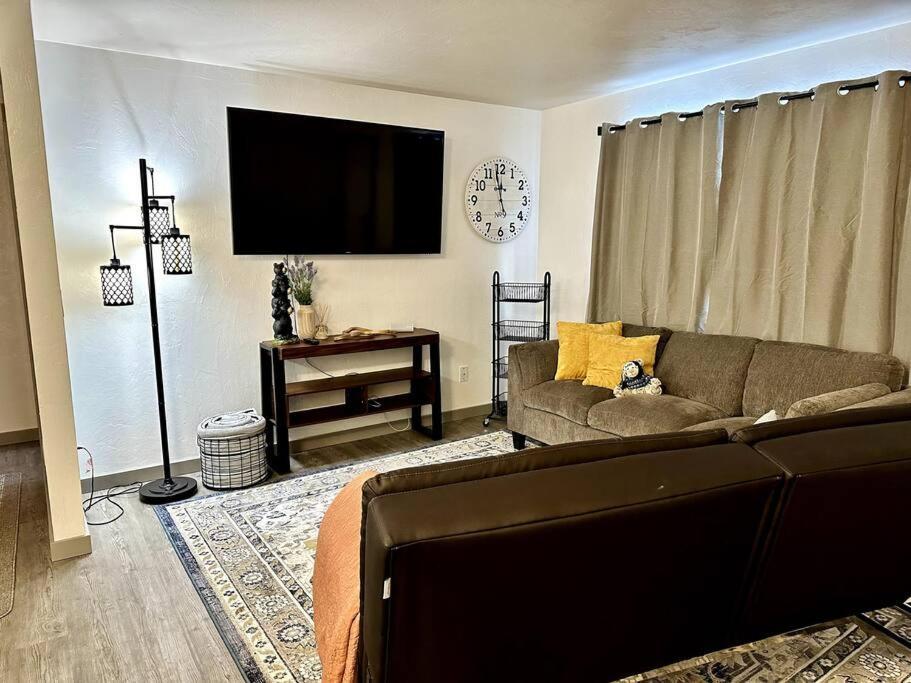 Comfortable 2Br Apt Central Fairbanks Zewnętrze zdjęcie